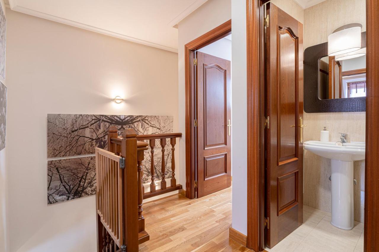De La Guardia Suite Rosal Oviedo Buitenkant foto