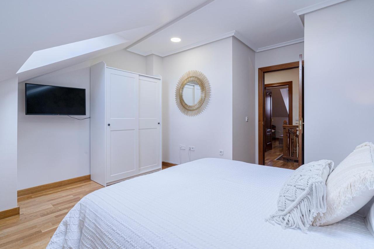 De La Guardia Suite Rosal Oviedo Buitenkant foto